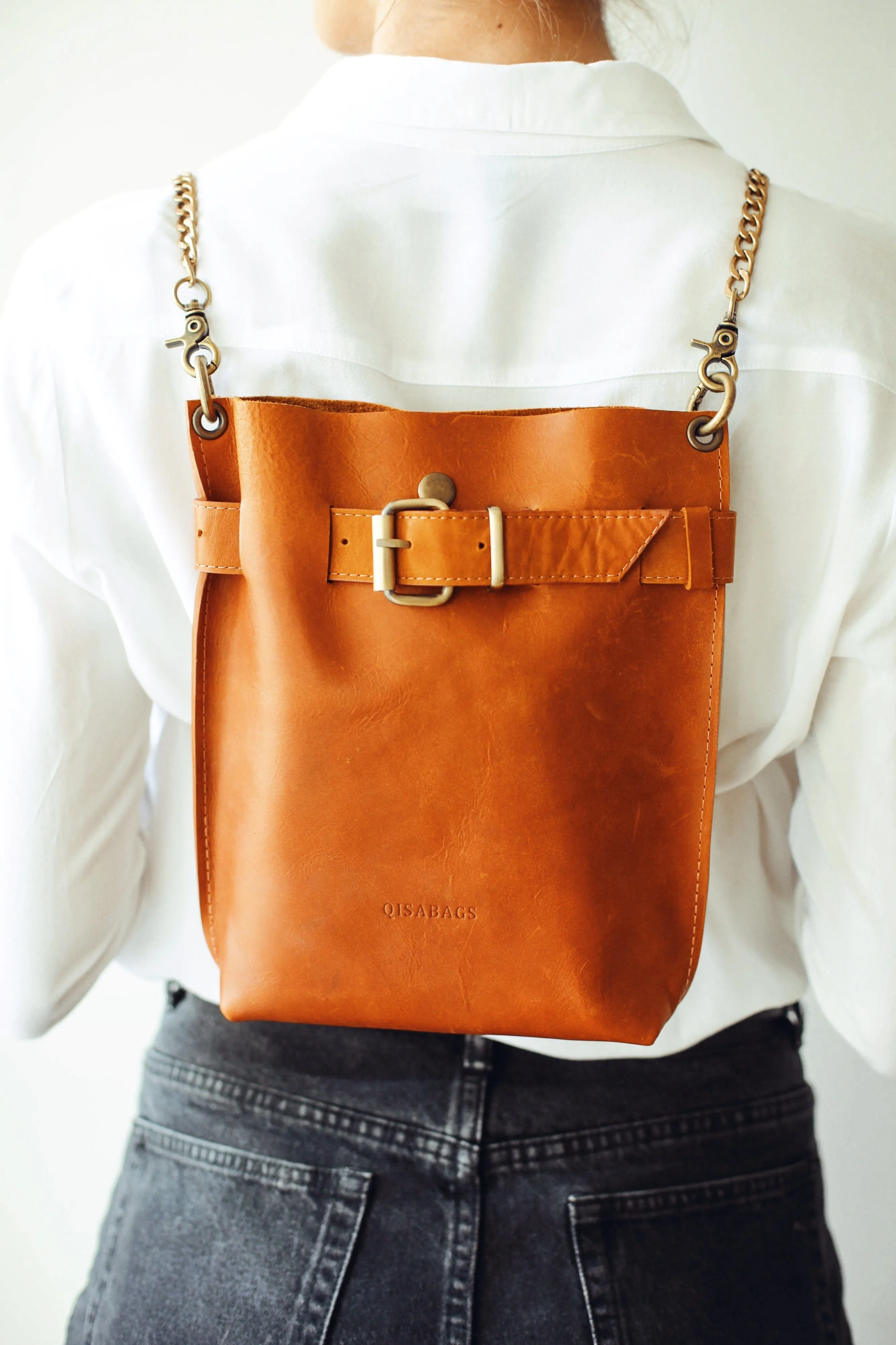 Brown Leather Bag w/Chain