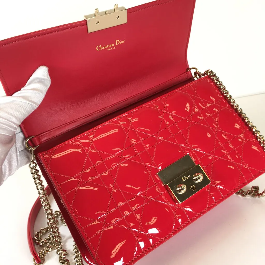 Dior Wallet on Chain