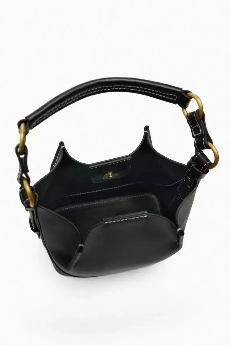 Uniwim Delaney Wide Strap Bucket Bag