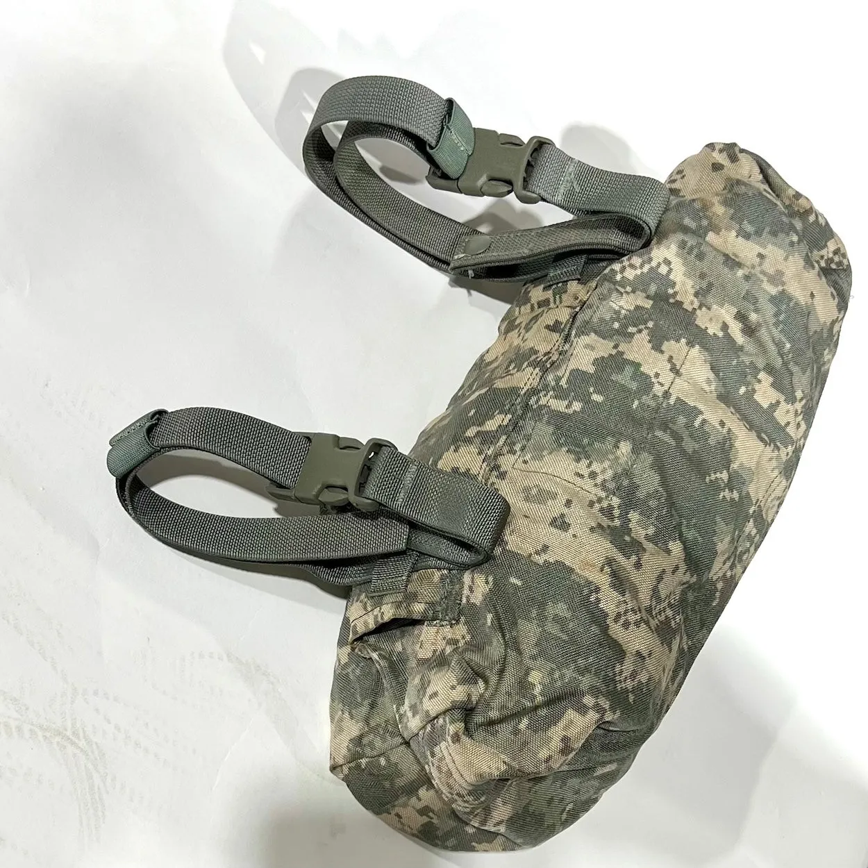 US Army Molle II Waist Pack General Purpose Butt Dump Pouch ACU UCP Mag